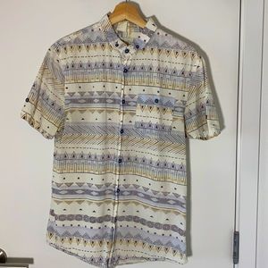 Short sleeve button down shirt, size L fits S